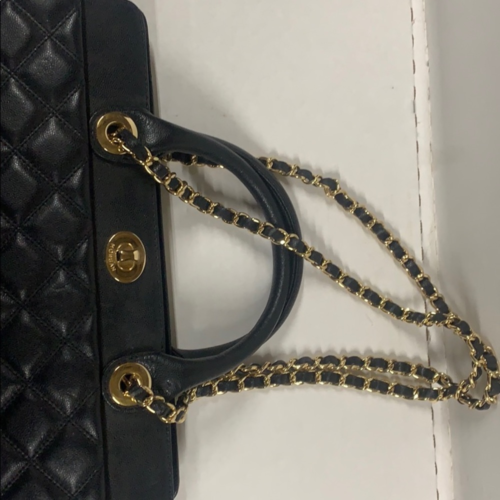 Morgan’s hand bag